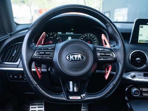 Used 2020 Kia Stinger GT2 AWD/4WD image 14
