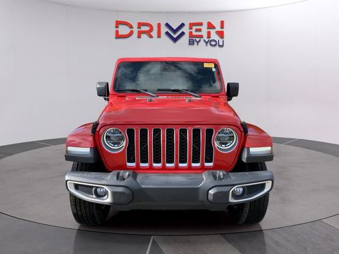 Used 2020 Jeep Gladiator Overland w/ Popular Equipment Package image 9