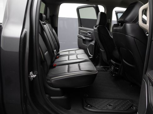 Used 2022 RAM 1500 Laramie RWD image 33