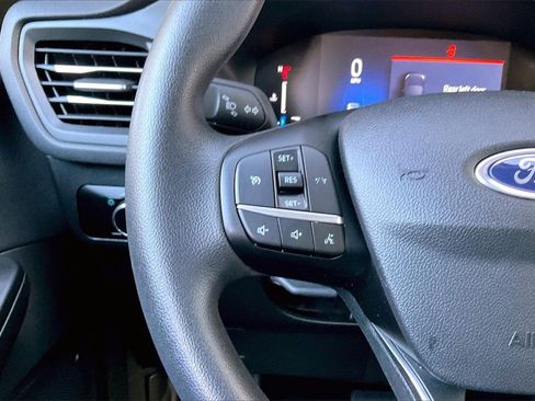 Used 2025 Ford Escape Active image 8