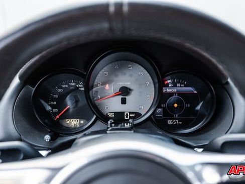 Used 2014 Porsche Cayman S image 9