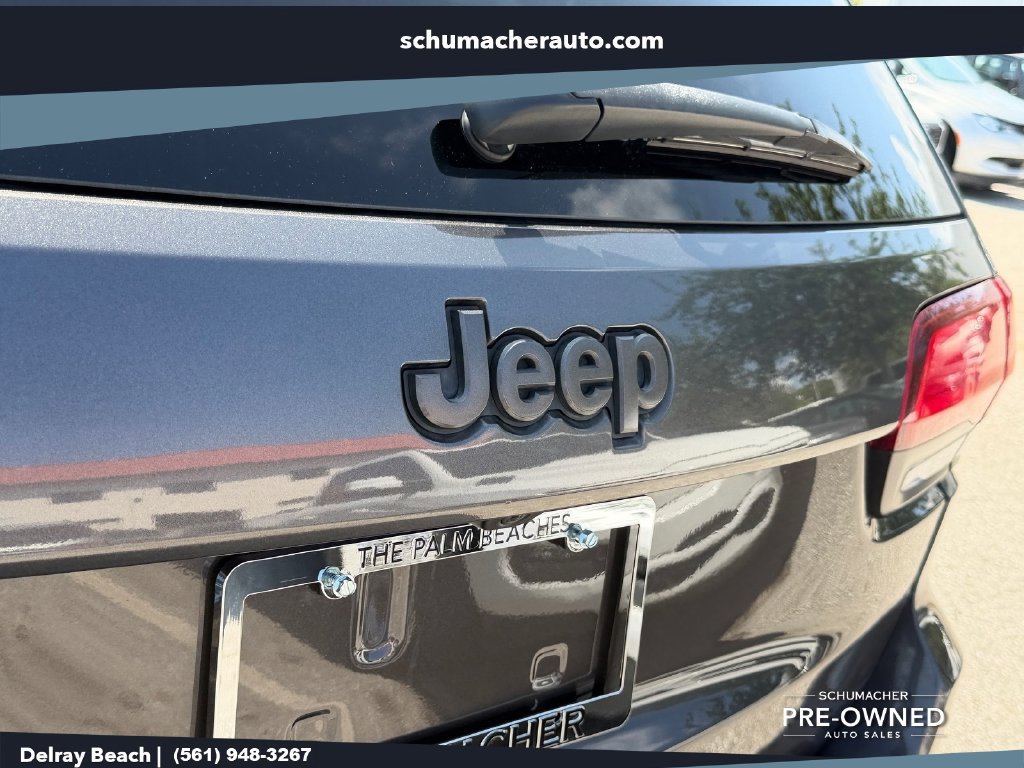 Certified 2021 Jeep Grand Cherokee Limited w/ Quick Order Package 28K 80th AWD/4WD image 17