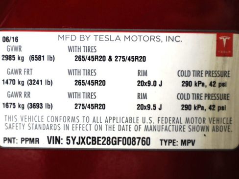 Used 2016 Tesla Model X image 43