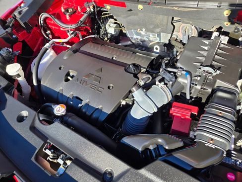 Used 2020 Mitsubishi Outlander Sport ES image 16