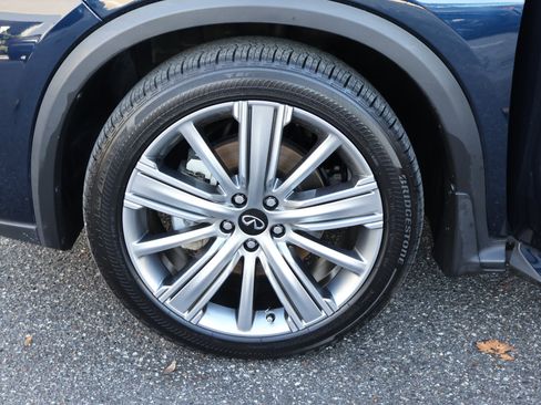 Certified 2023 INFINITI QX50 Sensory image 14