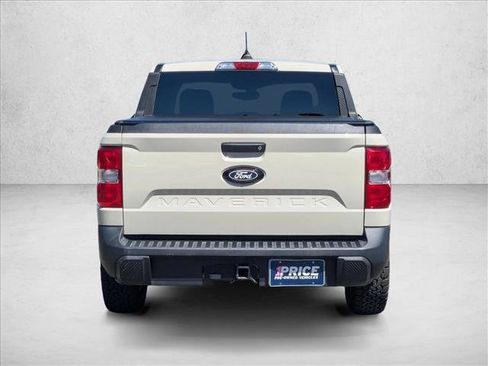 Used 2025 Ford Maverick XLT w/ Equipment Group 302A AWD/4WD image 7