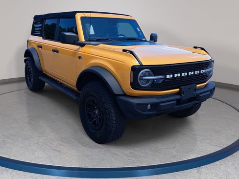Used 2022 Ford Bronco Wildtrak AWD/4WD image 3