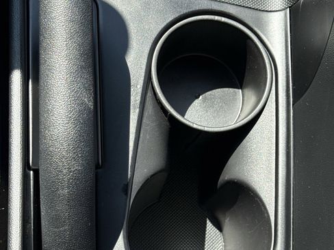 Certified 2024 Hyundai Elantra SE image 27