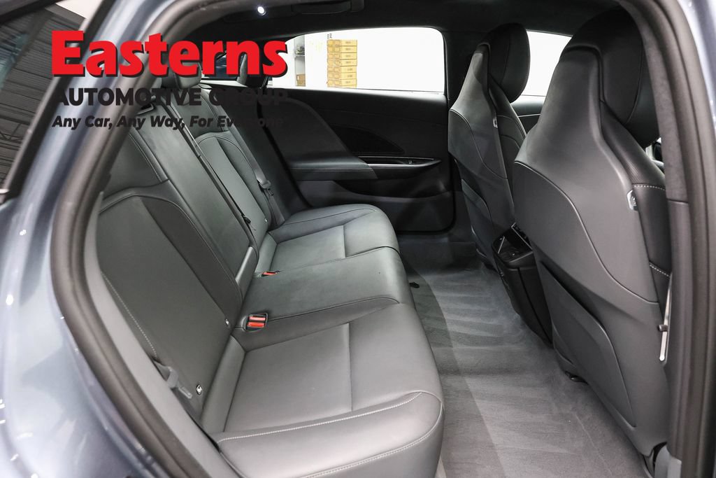 Used 2024 Lucid Air Pure RWD image 23