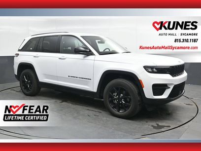Used 2025 Jeep Grand Cherokee Altitude