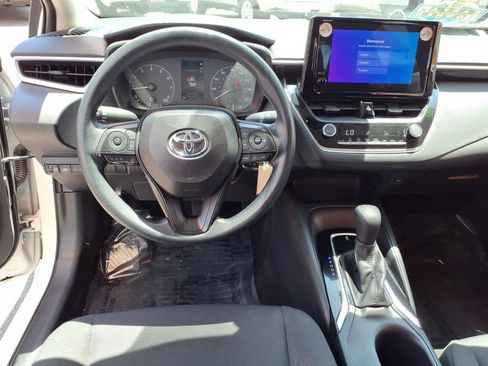 Used 2024 Toyota Corolla LE FWD image 8