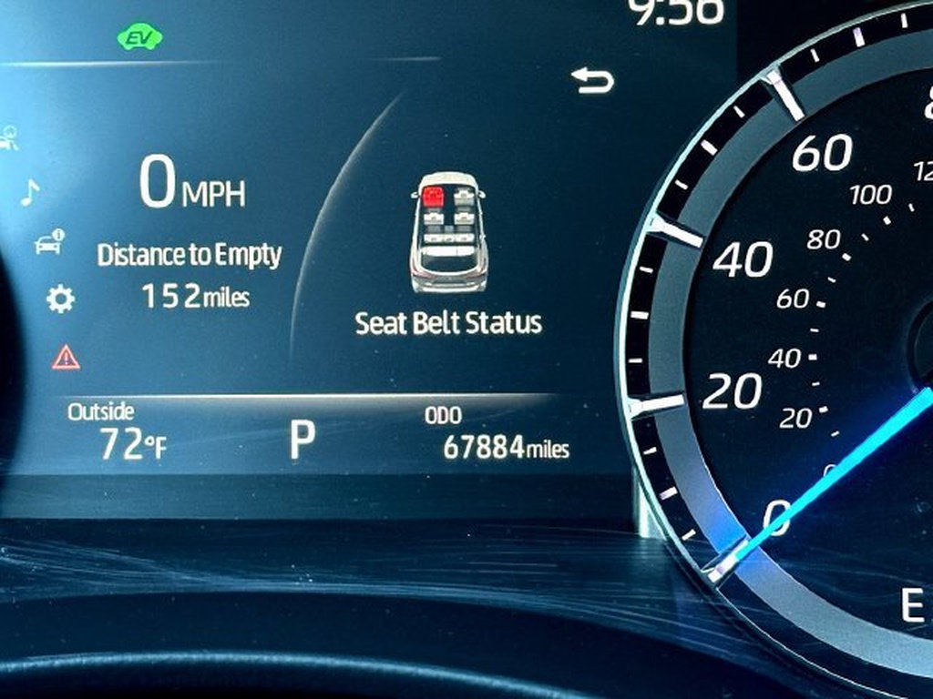 Used 2023 Toyota Highlander XLE FWD image 27