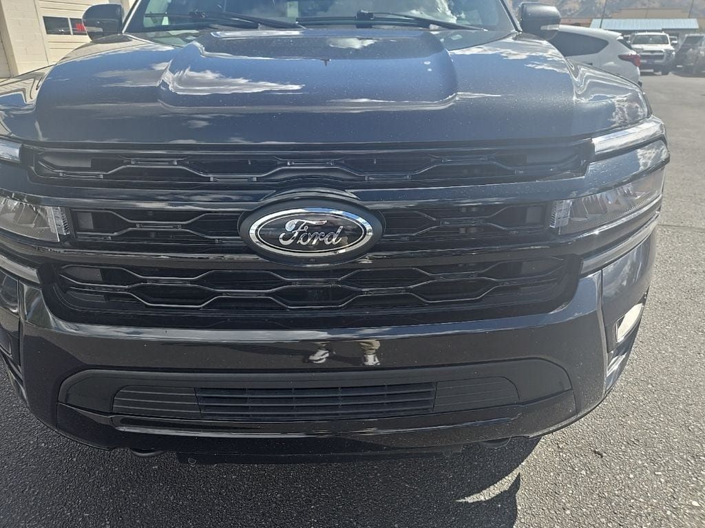 Used 2023 Ford Expedition Max Limited AWD/4WD image 31