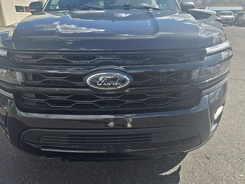 Used 2023 Ford Expedition Max Limited AWD/4WD image 31