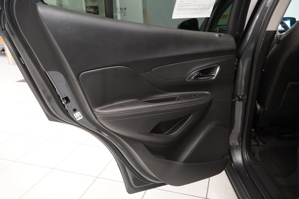 Used 2016 Buick Encore Convenience AWD/4WD image 25