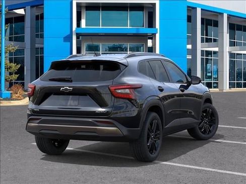 New 2026 Chevrolet Trax ACTIV w/ Driver Confidence Package image 4