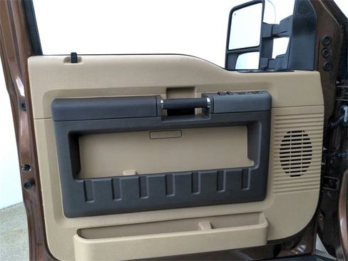 Used 2011 Ford F450 Lariat image 35