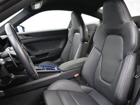 Certified 2024 Porsche 911 Carrera GTS RWD image 5