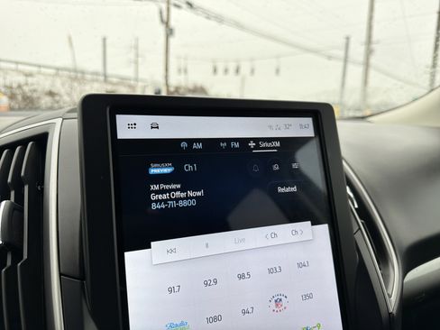 Used 2023 Ford Edge SEL w/ Convenience Package image 19