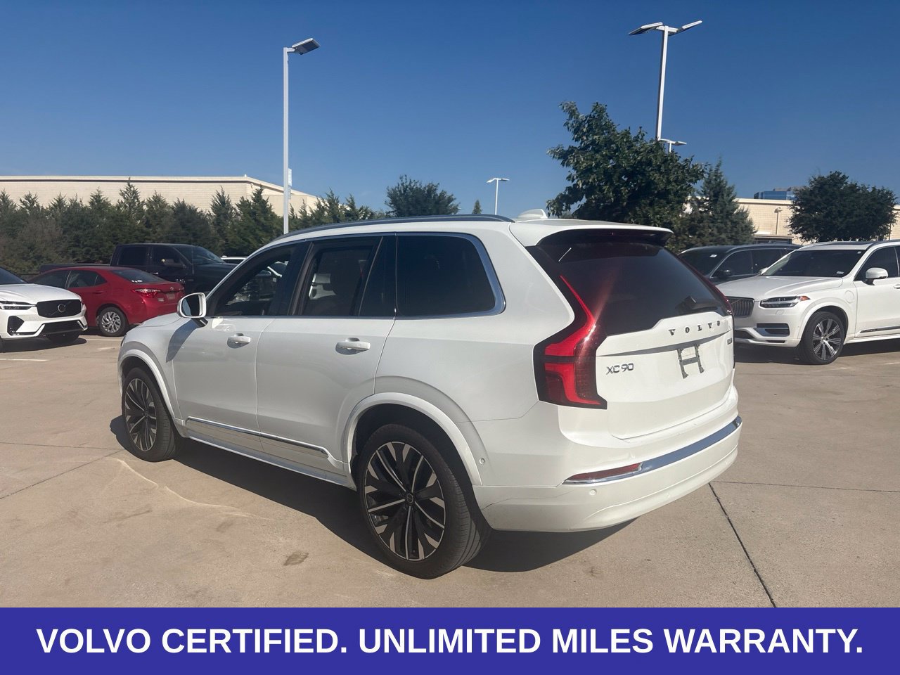 Certified 2026 Volvo XC90 B6 Ultra AWD/4WD image 6