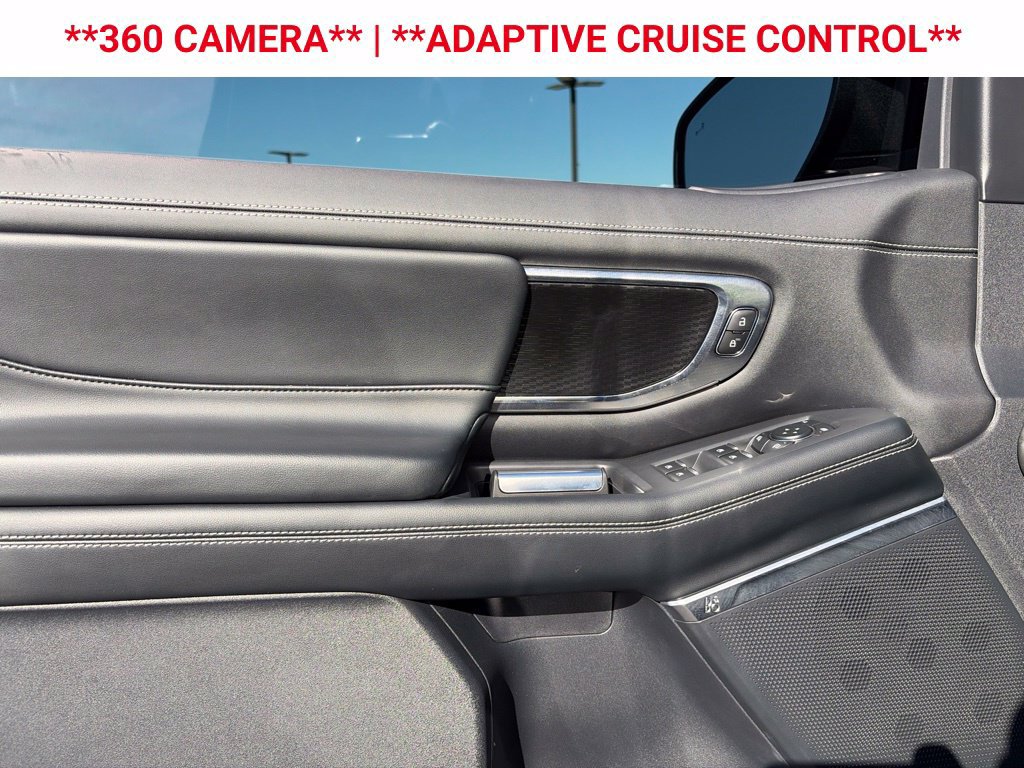 Used 2026 Ford Expedition Platinum w/ Stealth Performance Package AWD/4WD image 11