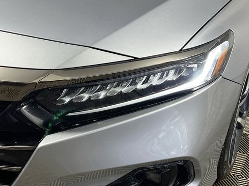 Used 2022 Honda Accord Sport image 12