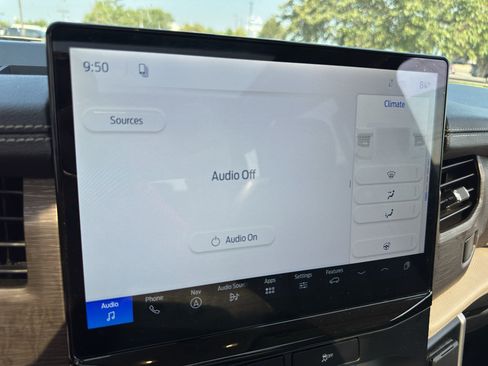 Used 2024 Ford Expedition Max Limited RWD image 30