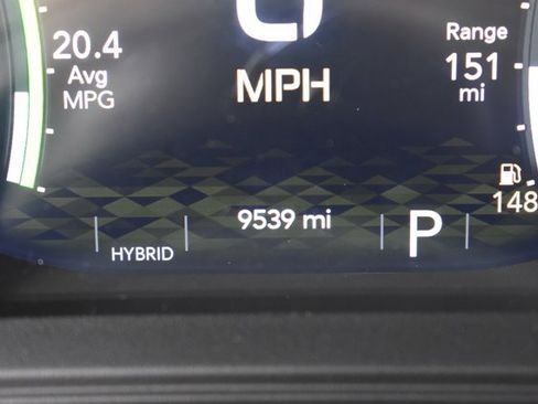 Used 2024 Jeep Wrangler Unlimited Sahara image 24