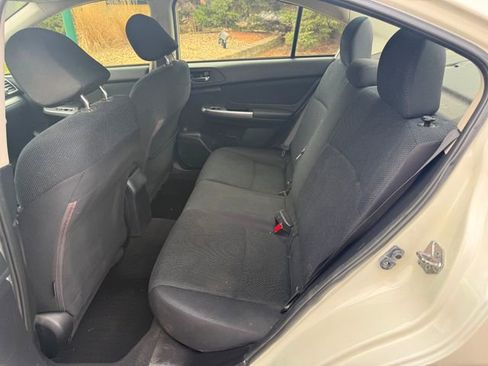 Used 2016 Subaru Impreza 2.0i Premium image 6