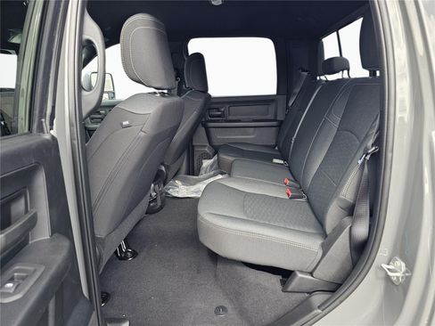 New 2026 RAM 2500 Tradesman AWD/4WD image 31