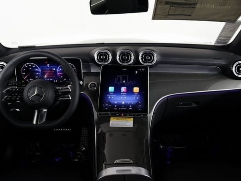 New 2026 Mercedes-Benz GLC 300 image 4
