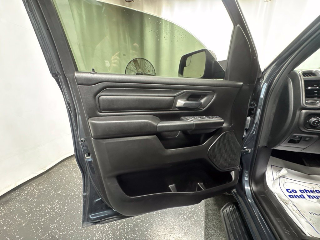 Used 2025 RAM 1500 Warlock AWD/4WD image 13