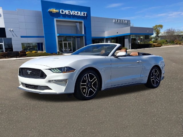 Used 2020 Ford Mustang Premium RWD image 31