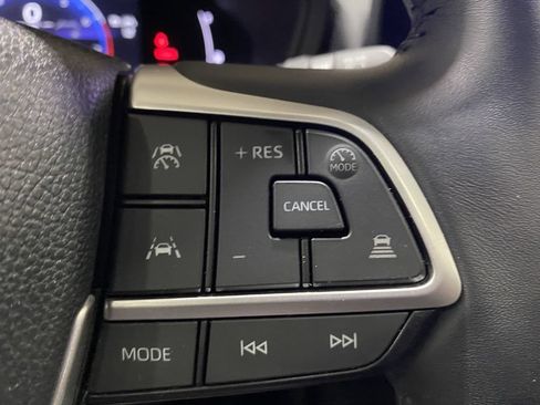 Used 2024 Toyota Grand Highlander AWD image 10