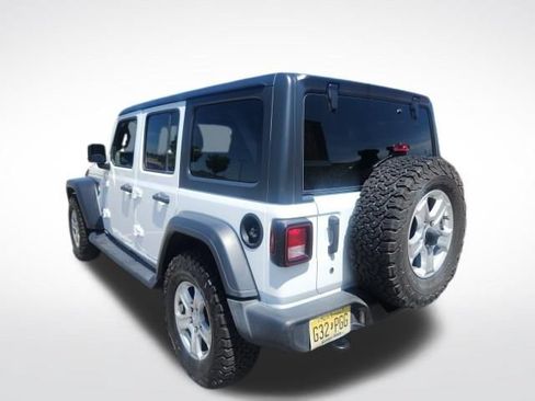 Used 2018 Jeep Wrangler Unlimited Sport S AWD/4WD image 7