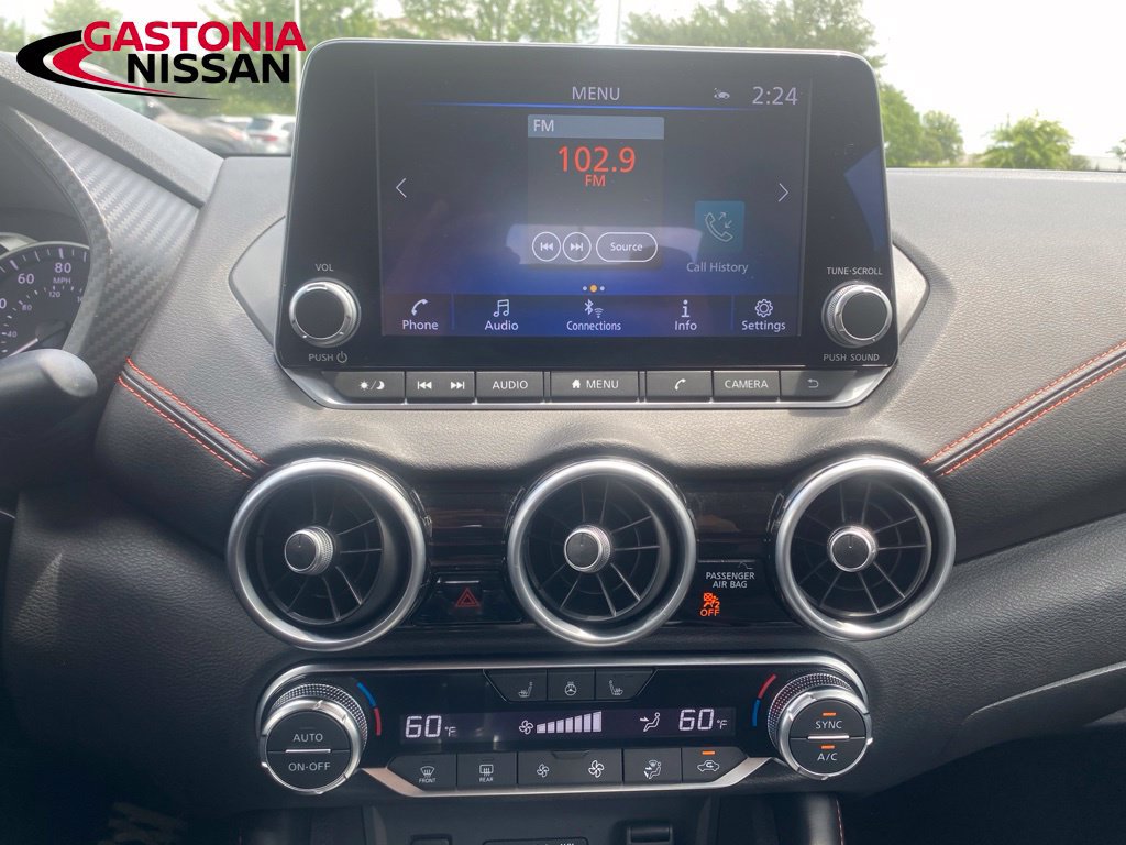Used 2025 Nissan Sentra SR w/ SR Premium Package FWD image 32