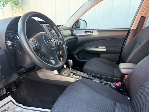 Used 2012 Subaru Forester 2.5X Premium AWD/4WD image 12