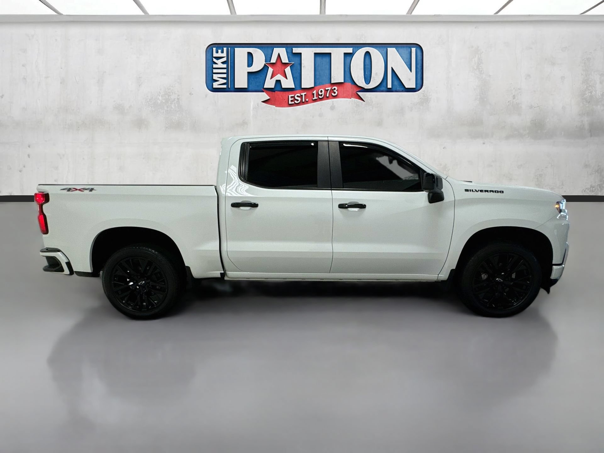 Used 2022 Chevrolet Silverado 1500 RST w/ Rally Edition AWD/4WD image 8