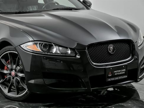 Used 2015 Jaguar XF Portfolio image 2