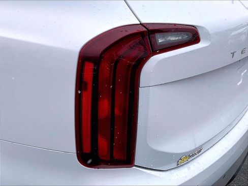 Used 2023 Kia Telluride S w/ S Sunroof Package image 32