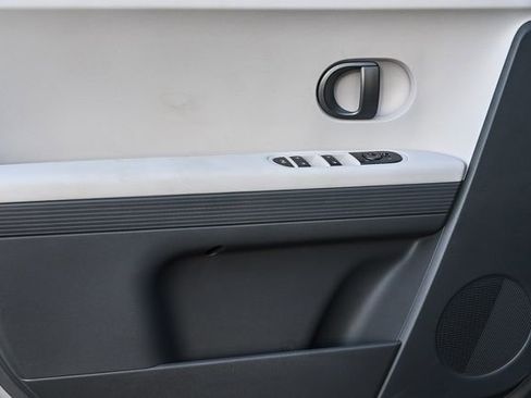 New 2026 Hyundai Ioniq 5 SE image 23