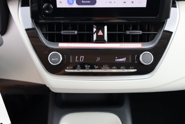 New 2026 Toyota Corolla LE FWD image 20