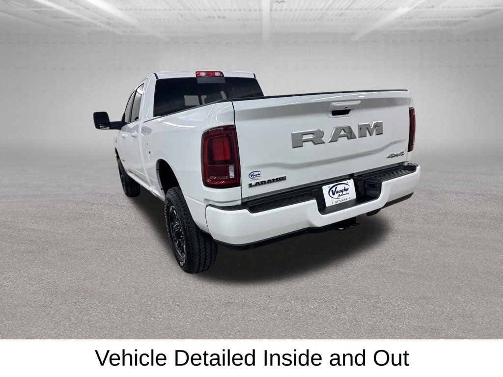 Used 2026 RAM 2500 Laramie AWD/4WD image 10