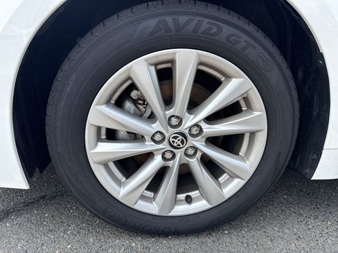 Used 2025 Toyota Corolla LE w/ LE Premium Package AWD/4WD image 36