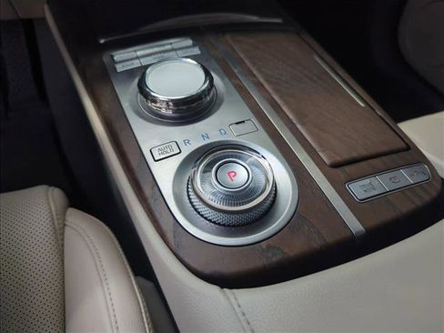 Used 2023 Genesis G80 2.5T w/ Advanced Package image 7