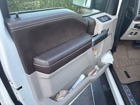 Used 2019 Ford F150 Limited w/ Trailer Tow Package image 5