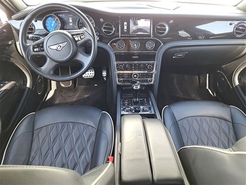 Used 2017 Bentley Mulsanne Speed image 14