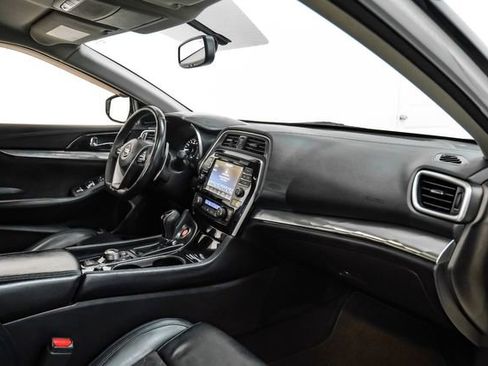 Used 2016 Nissan Maxima SR image 14