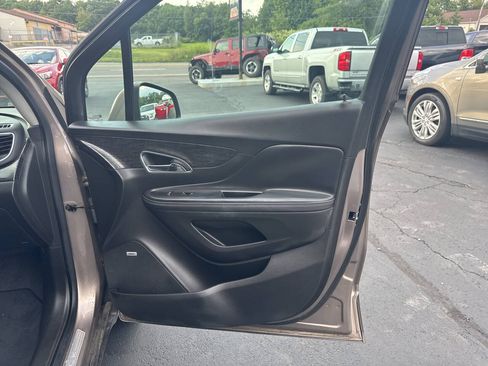Used 2013 Buick Encore Convenience AWD/4WD image 24