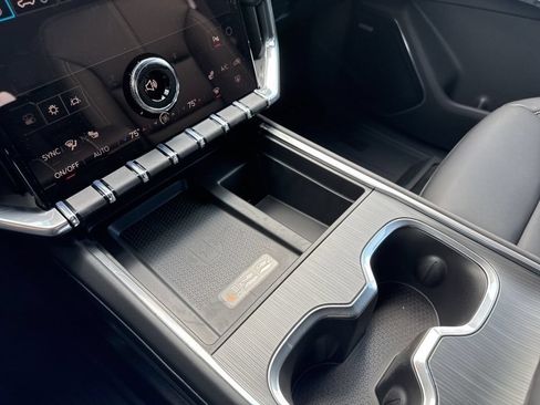 New 2026 GMC Acadia Elevation w/ Black Edition AWD/4WD image 28
